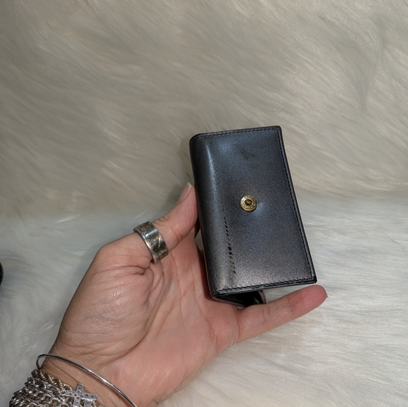 Vintage Gucci Dark Gray Patent Leather Keyholder - Picture 6 of 14